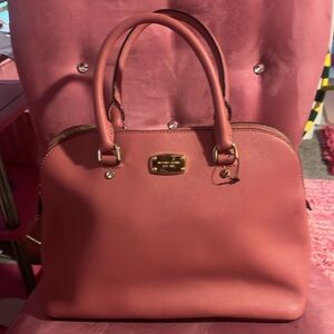 Michael Kors bag in ROSE PINK